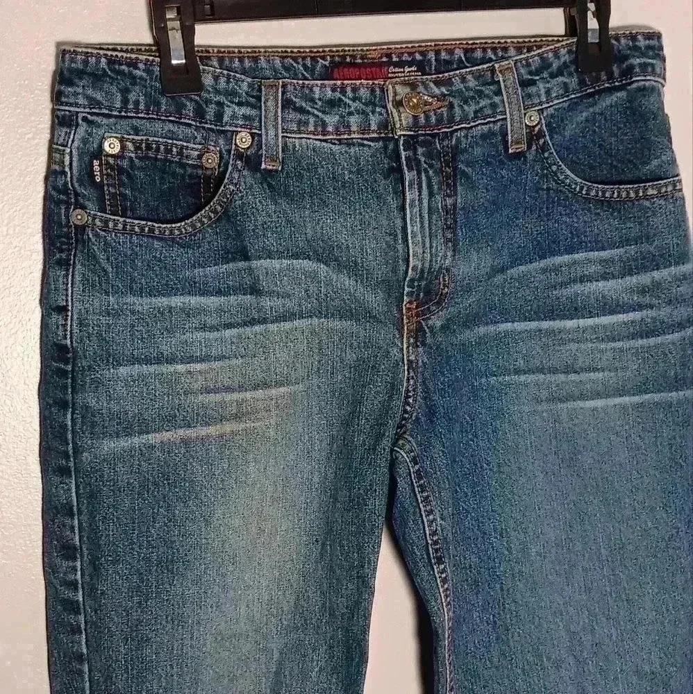 "AEROPOSTALE" Ladies‎ medium washed cropped jeans Size 9/10